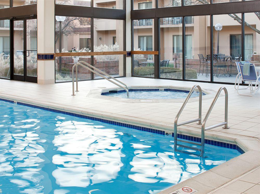 Courtyard Cincinnati Blue Ash Luaran gambar